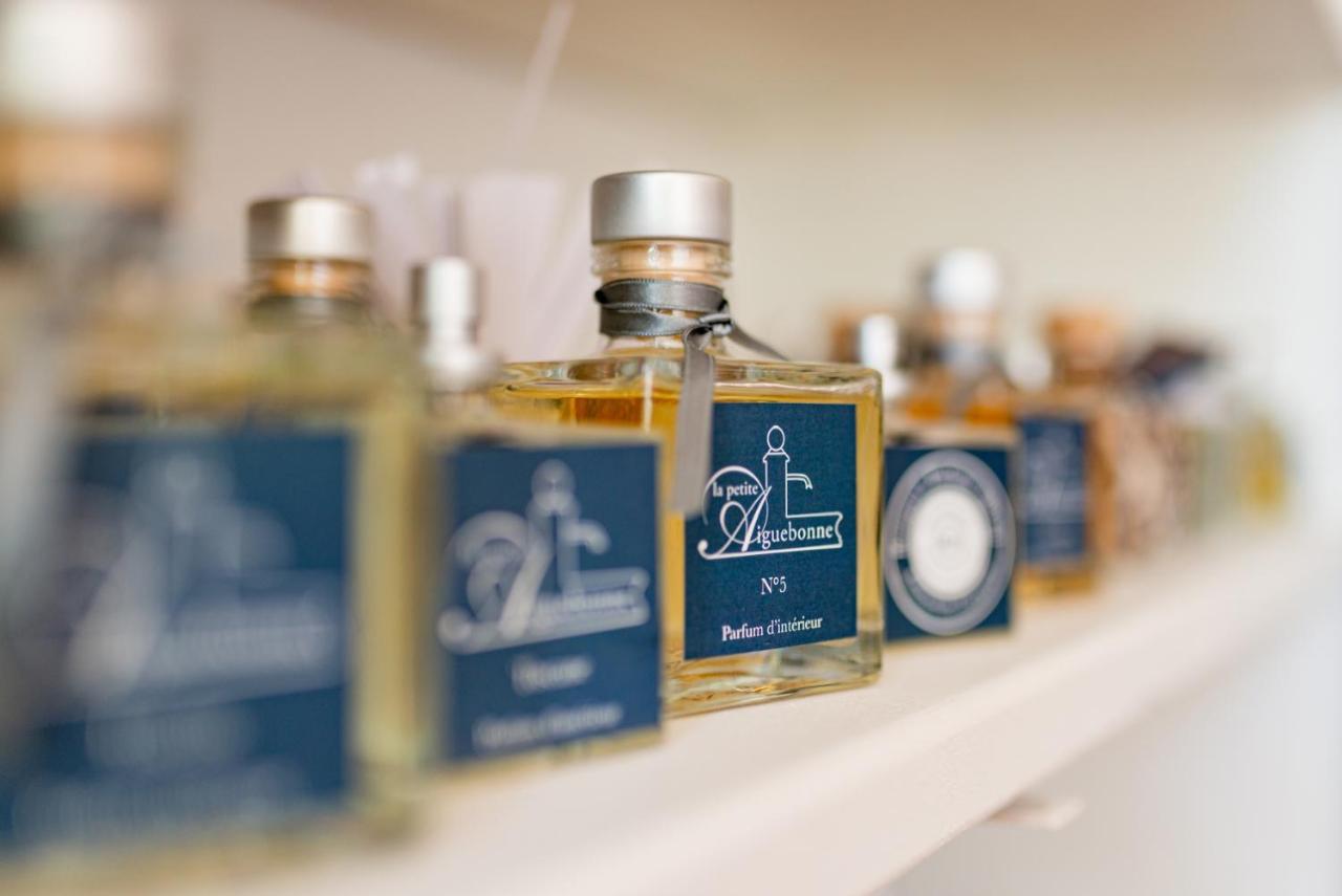アレックス La Petite Aiguebonne Bed & Breakfast エクステリア 写真