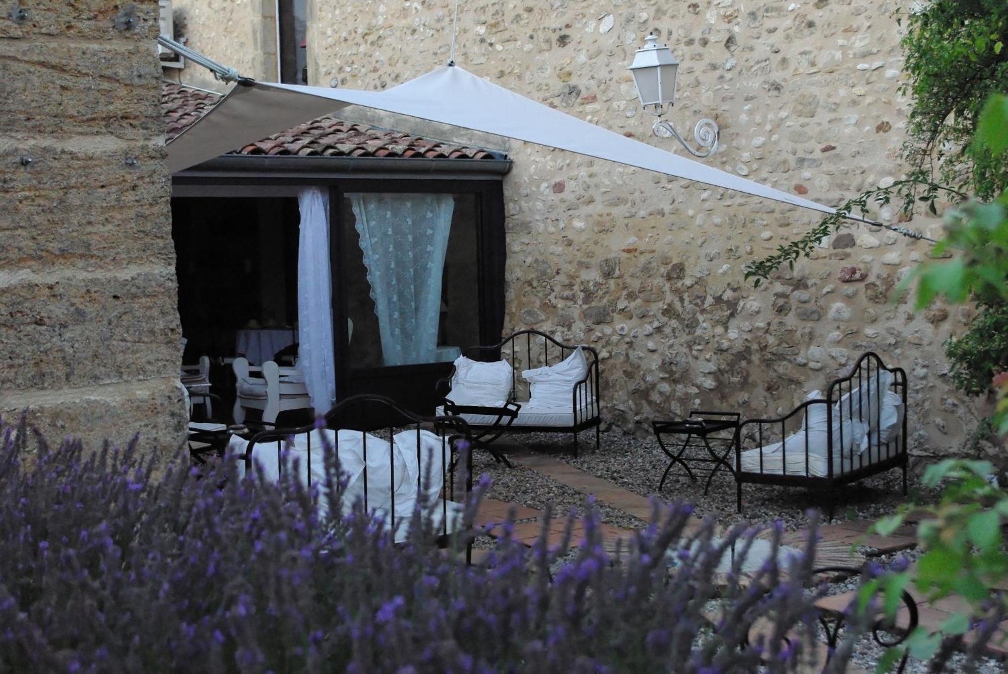 アレックス La Petite Aiguebonne Bed & Breakfast エクステリア 写真