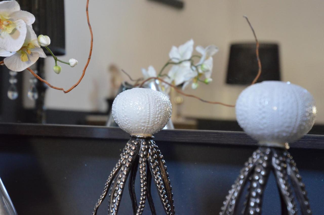 アレックス La Petite Aiguebonne Bed & Breakfast エクステリア 写真